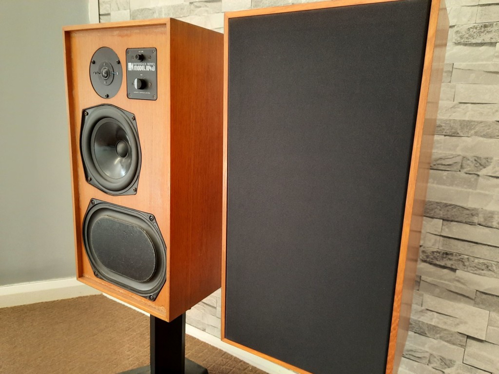 Speaker Repair, Speaker Kits, Loudspeaker Repair, Kits and Drive Units