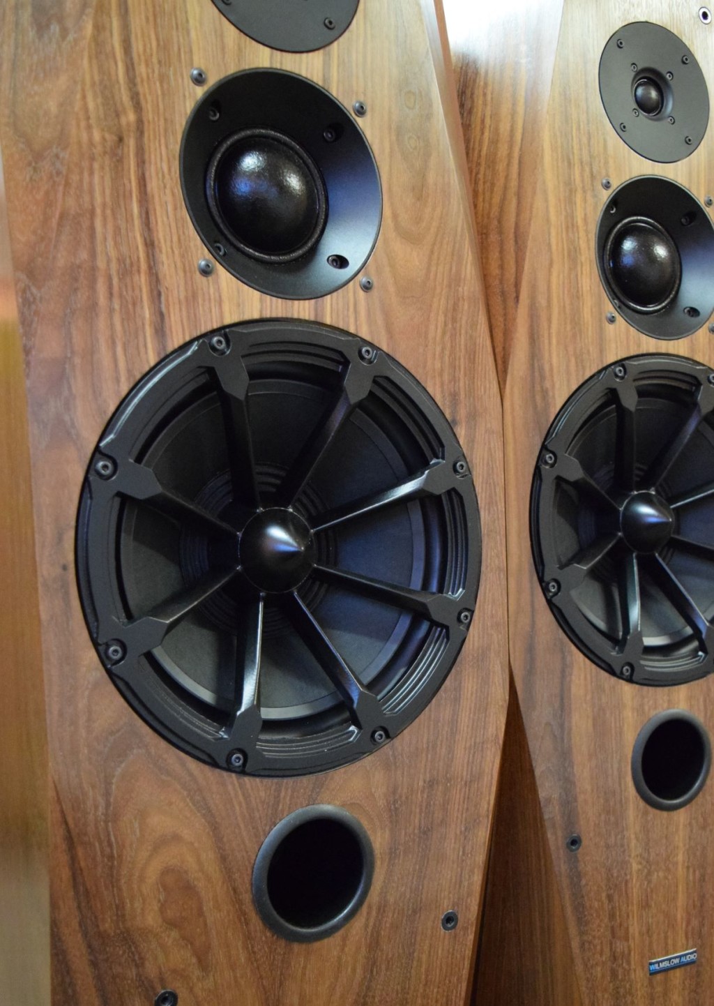 Speaker Repair, Speaker Kits, Loudspeaker Repair, Kits and Drive Units